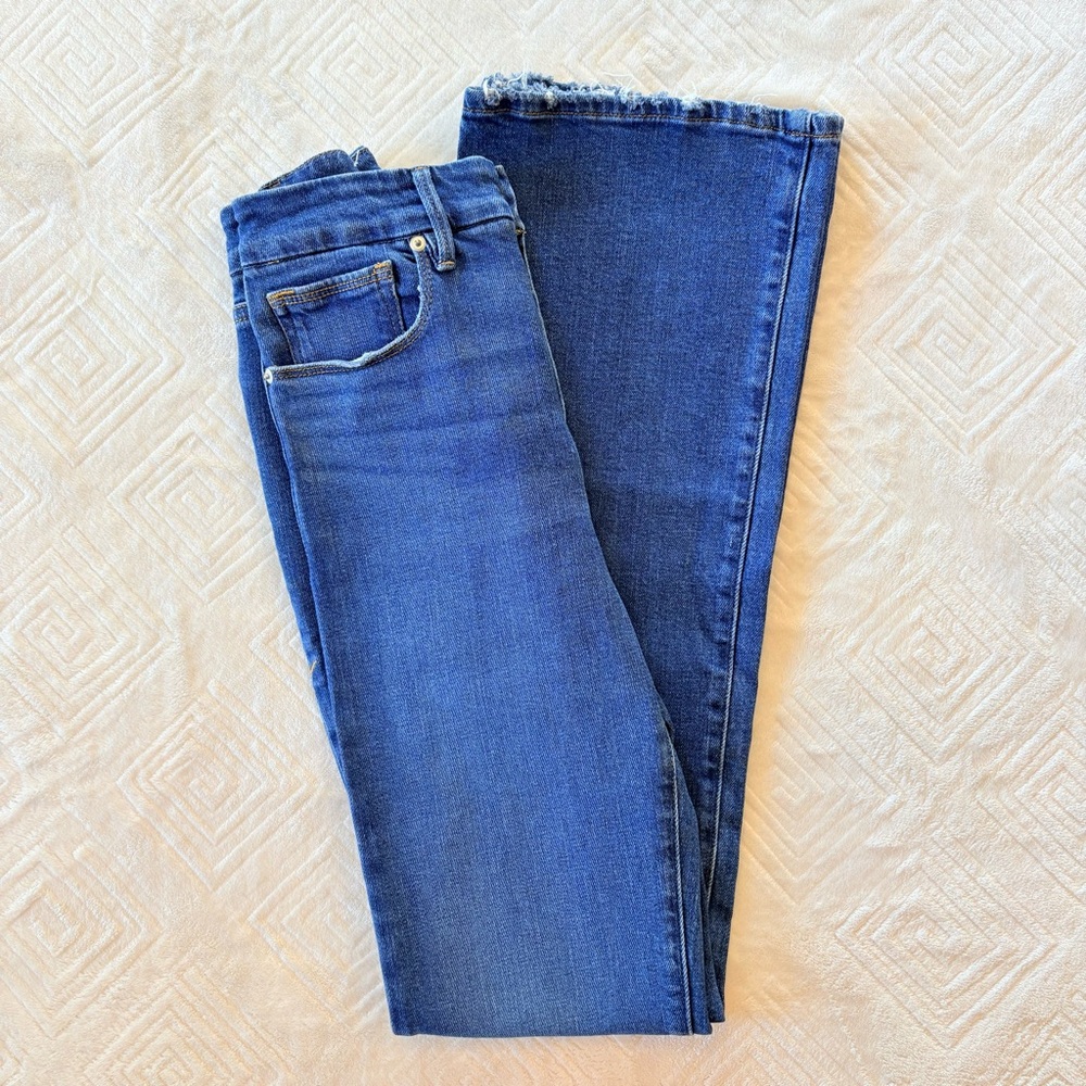 Good American Flare Jeans